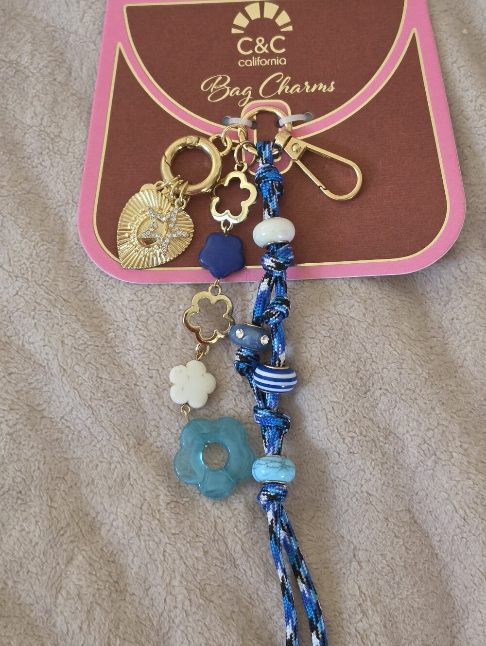 Bag Charm/Keychain - Picture 2 of 4